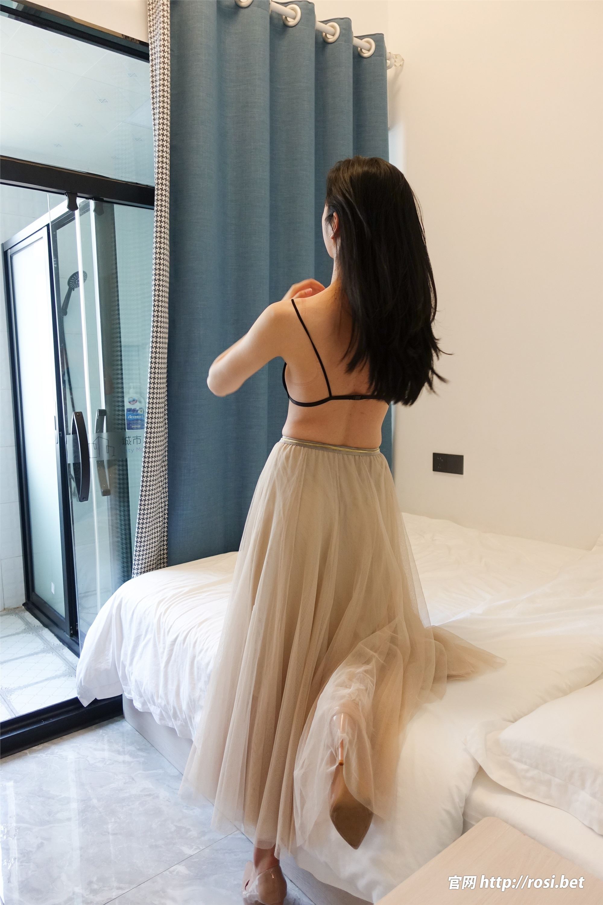 ROSI写真 2024.04.26 NO.4526